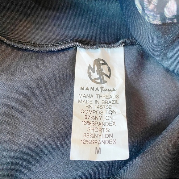 Mana Threads Terra Skort Graffiti Bloom Activewear Ladies Medium - Picture 8 of 10